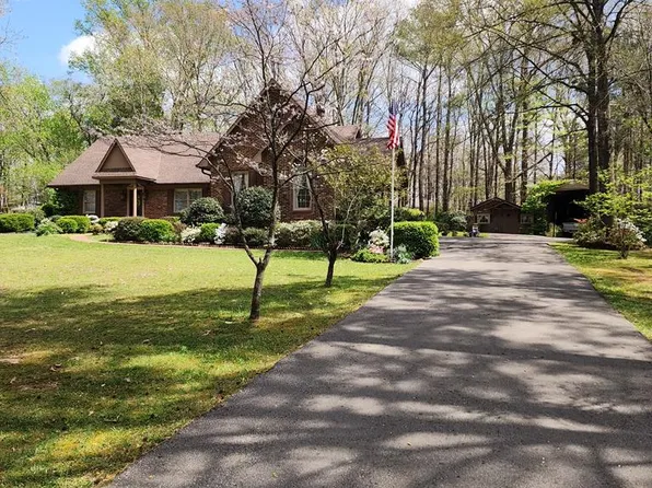 108 Oak Dr, Huntingdon, TN 38344