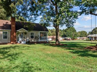 555 Palmer Rd, Rockwell, NC 28138