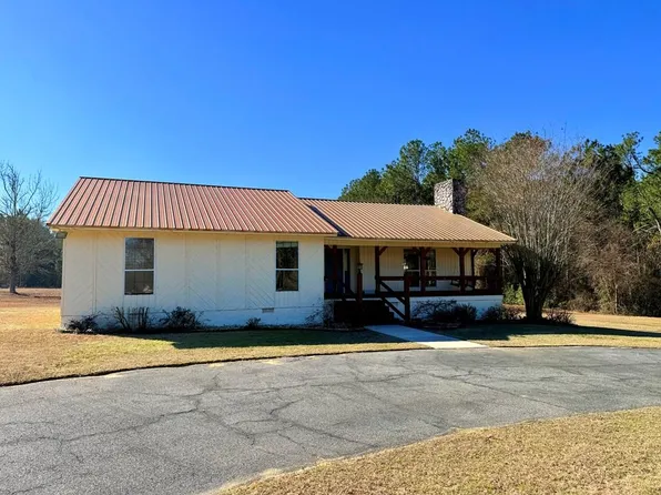 1504 Golden Rd W, Tifton, GA 31793