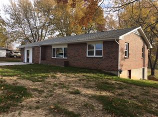 106 Mokane Rd, Fulton, MO 65251