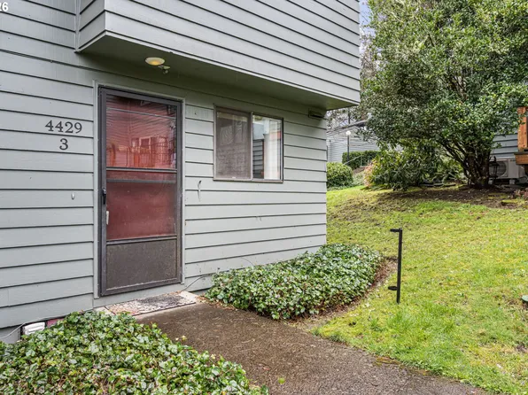 4429 Fox Hollow Rd APT 3, Eugene, OR 97405