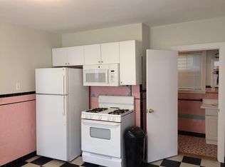 109 Beacon St #1R, Somerville, MA 02143