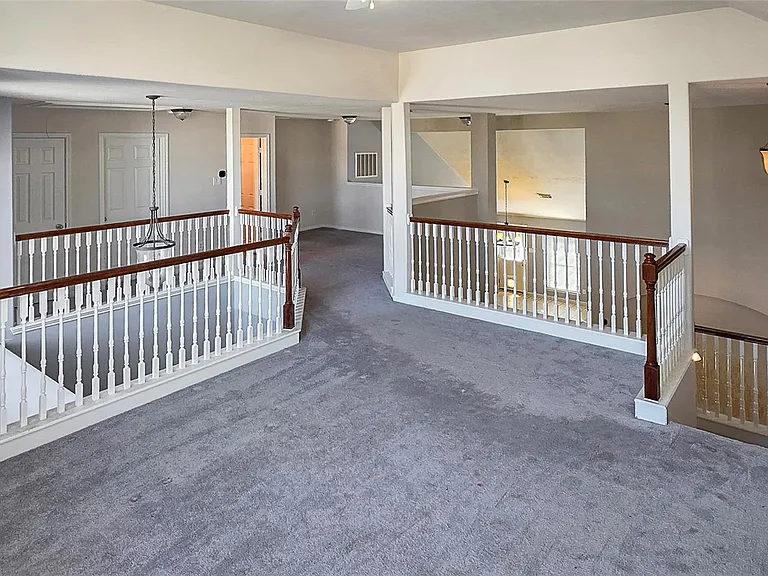 2202 Drake Falls Dr — Photo 29
