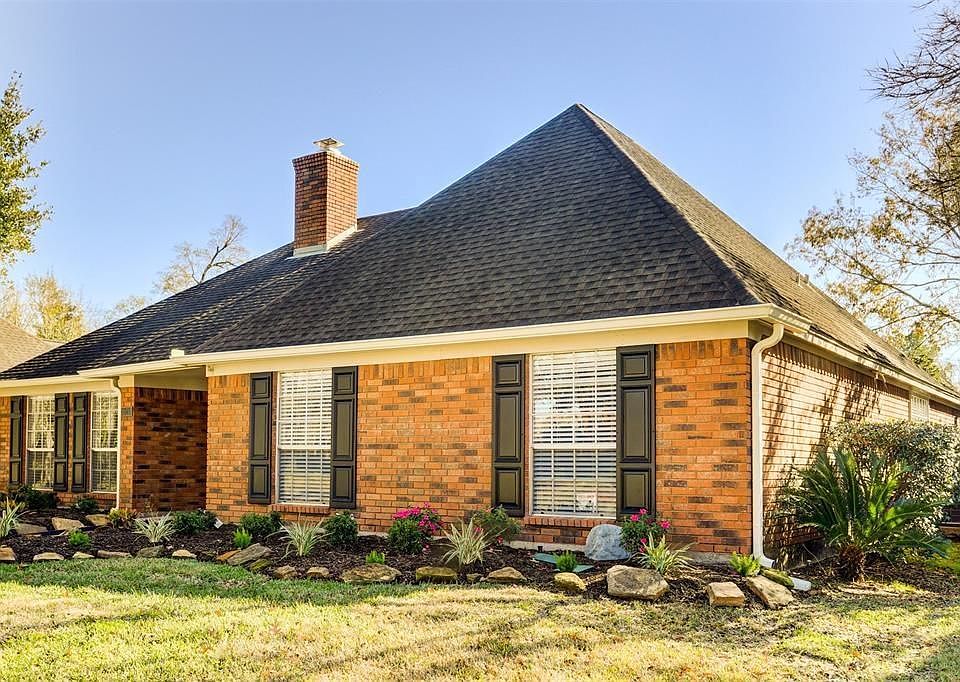 1st image of 15214 Park Estates Ln