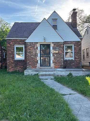 14819 Cloverlawn St Photo 1