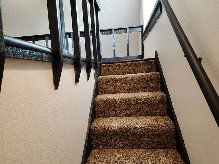 Regal Lofts — Photo 7