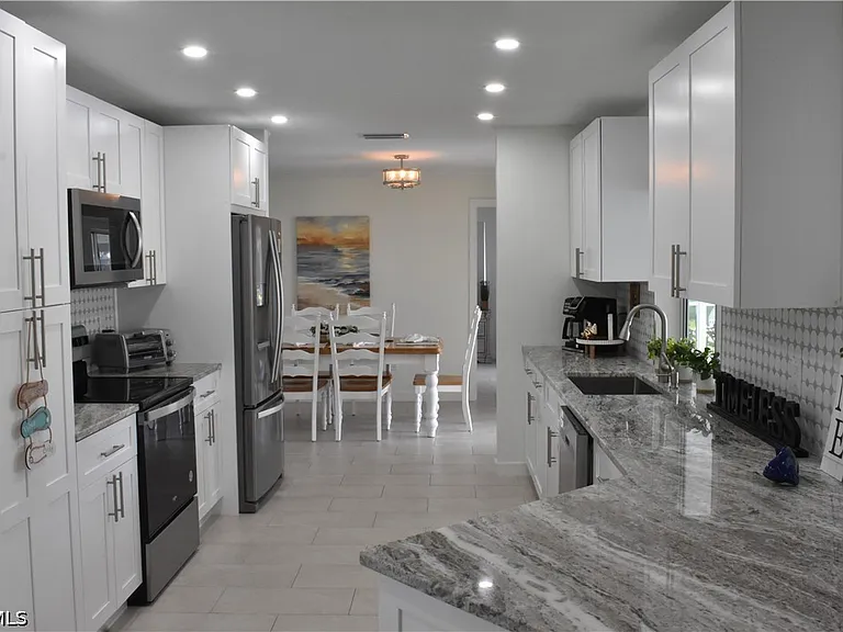 4135 Coronado Pkwy — Photo 7