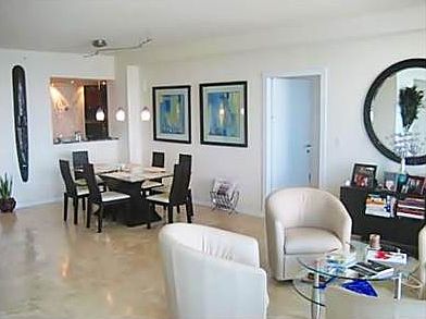 5th image of 520 West Ave APT 1202