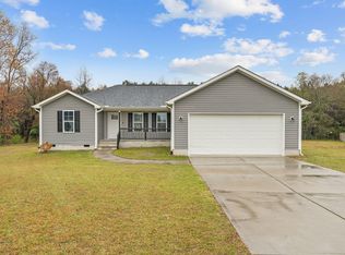 170 Starlight Dr, Lillington, NC 27546