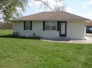 27105 E 227th St, Pleasant Hill, MO 64080