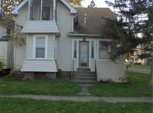 39 Clark St, Waterloo, NY 13165