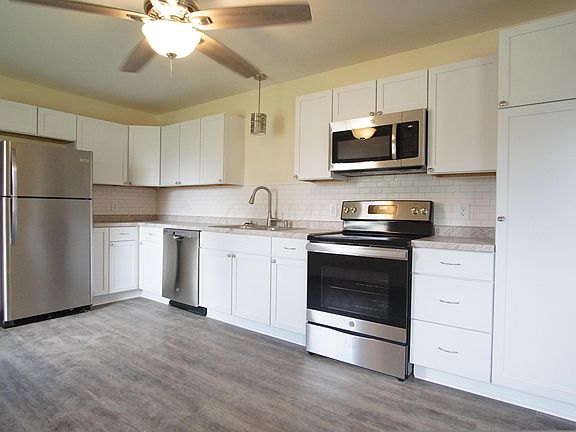2nd image of 1811 W 6th Ave