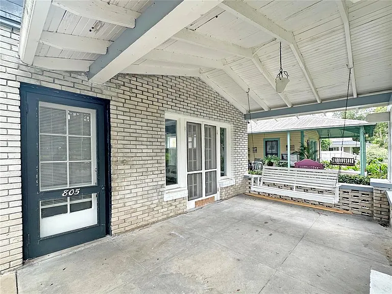 805 S Park Ave — Photo 3