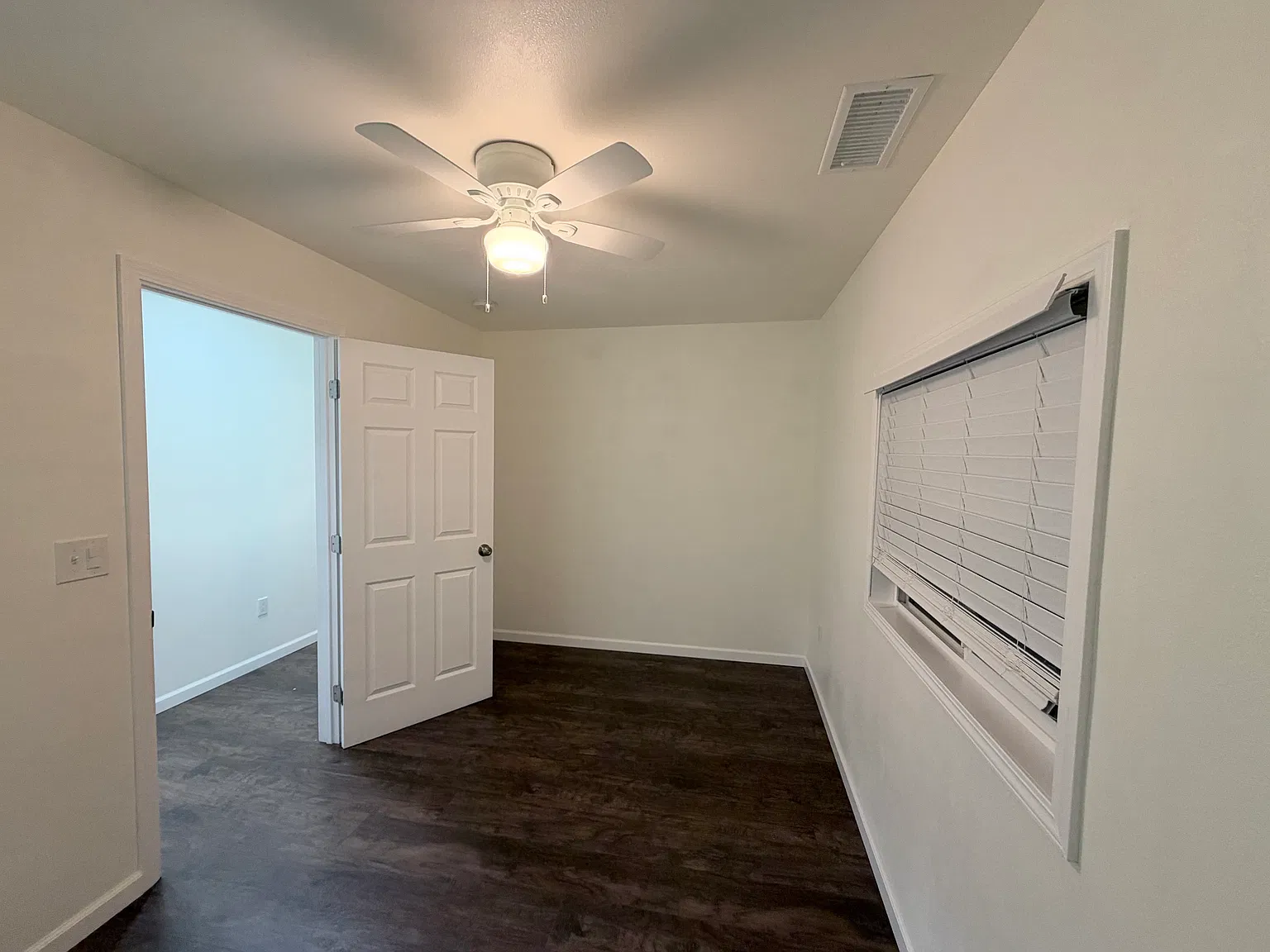 820 Chestnut St — Photo 3
