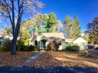 41 Berkshire Ter, Amherst, MA 01002