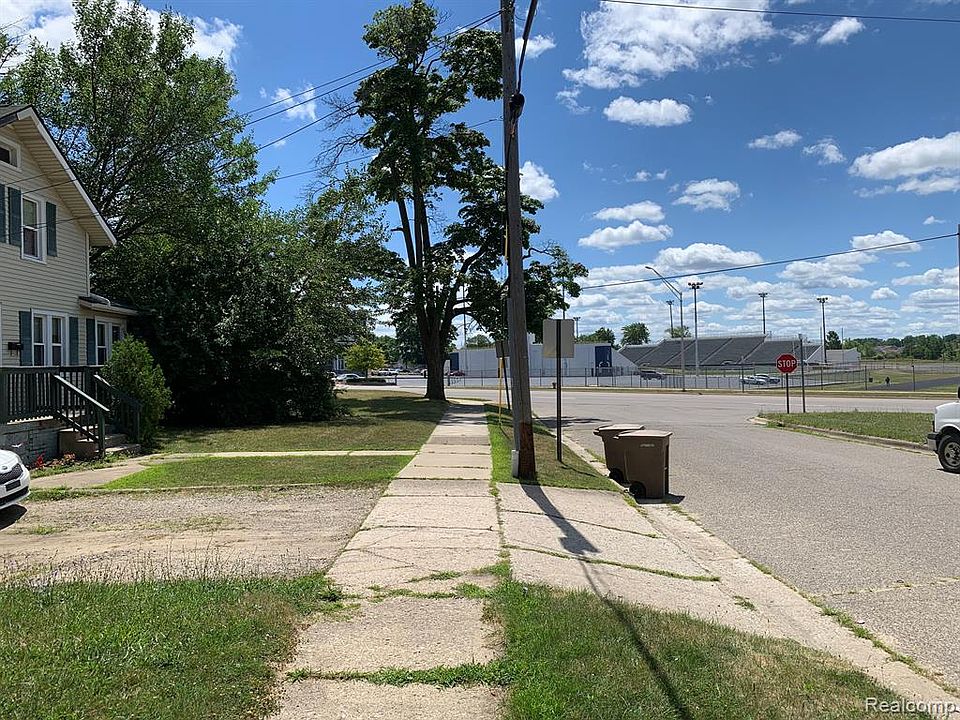 16 Euclid Ave, Pontiac, MI 48342 MLS 20221036870 Zillow