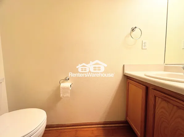 330 NE Cardinal Ln, Waukee, IA 50263
