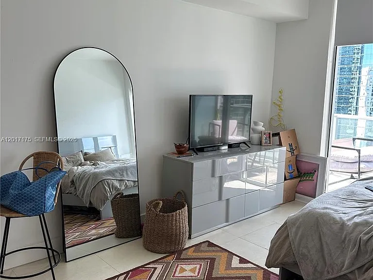 1300 Brickell Bay Dr #2213 — Photo 2