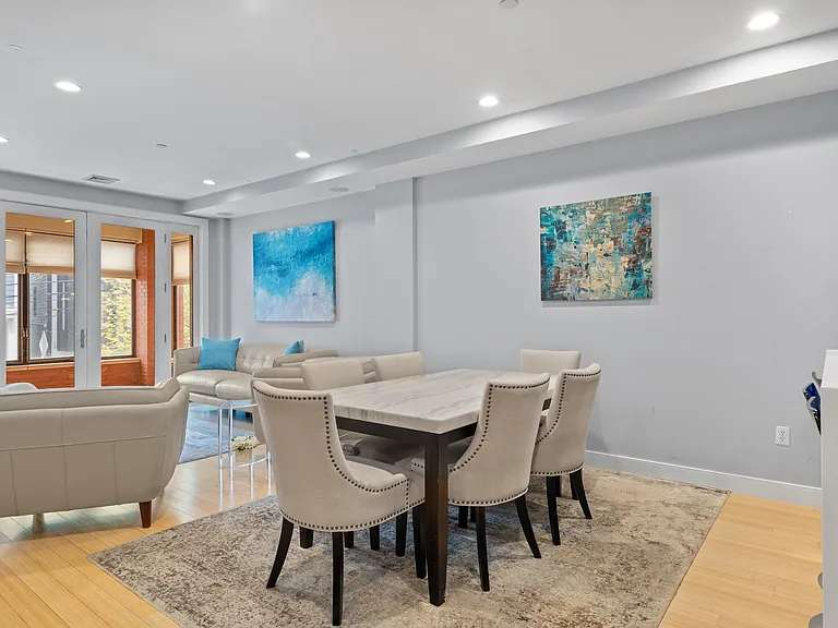 152 Old Colony Ave #9 — Photo 13
