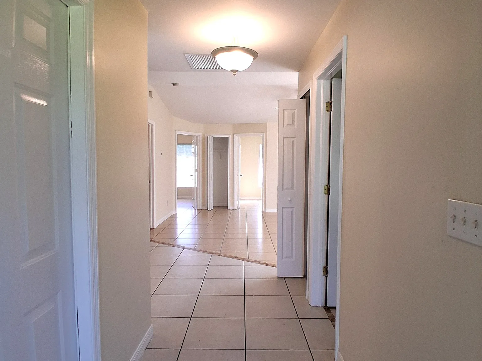 4624/4626 27th Street Southwest - #4624 — Photo 3
