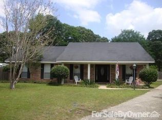 9490 Gaslight Ct, Mobile, AL 36695