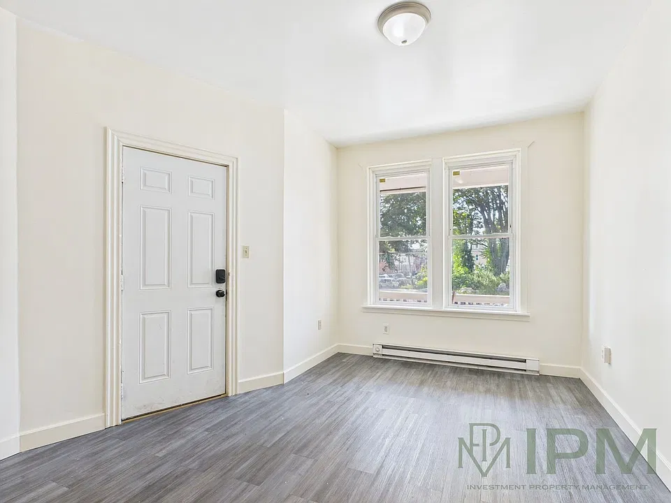 1434 Swatara St