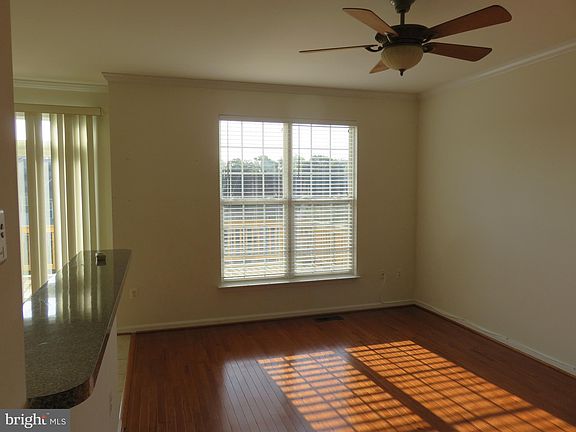 3rd image of 108 Mount Perry Dr