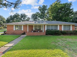 2054 Captain Shreve Dr, Shreveport, LA 71105