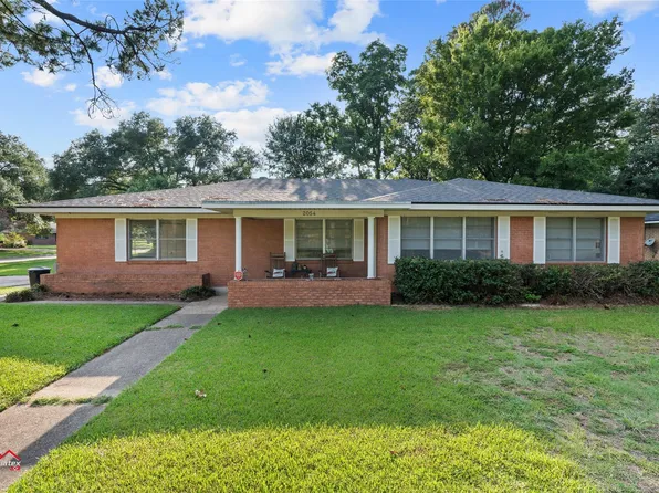 2054 Captain Shreve Dr, Shreveport, LA 71105