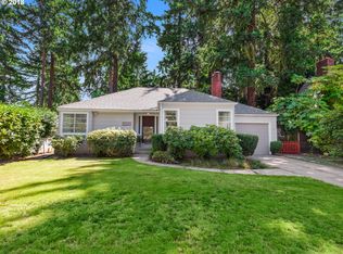 10030 NE Shaver St, Portland, OR