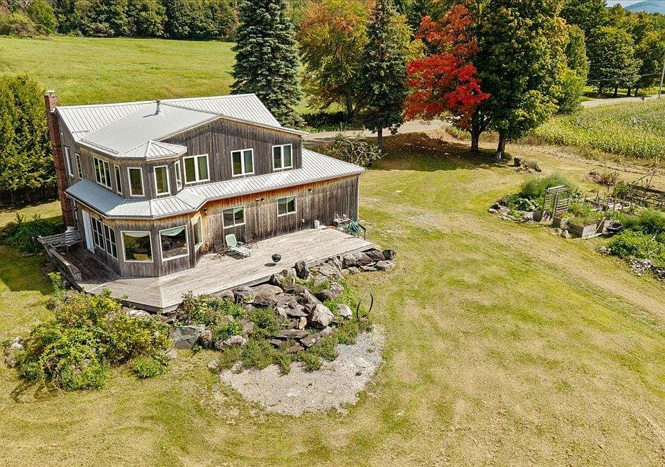 1st image of 884 Nichols Road