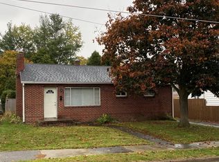 228 Kingsbury Ave, Corning, NY 14830