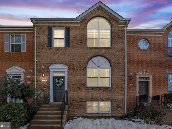 46701 Paragon Ter, Sterling, VA 20164