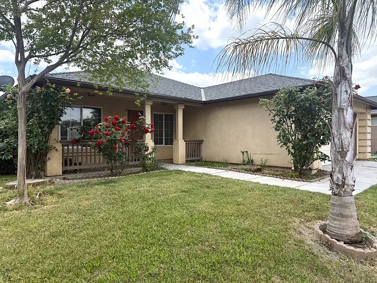 614 Barbara Ct — Photo 3