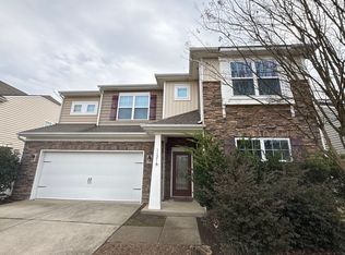 1121 Wainscott Dr, Waxhaw, NC 28173