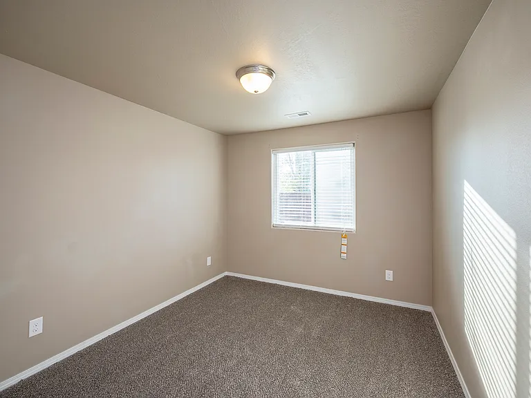 629 S Lakeland Dr — Photo 19