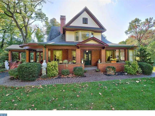100 Park St, Bordentown, NJ 08505