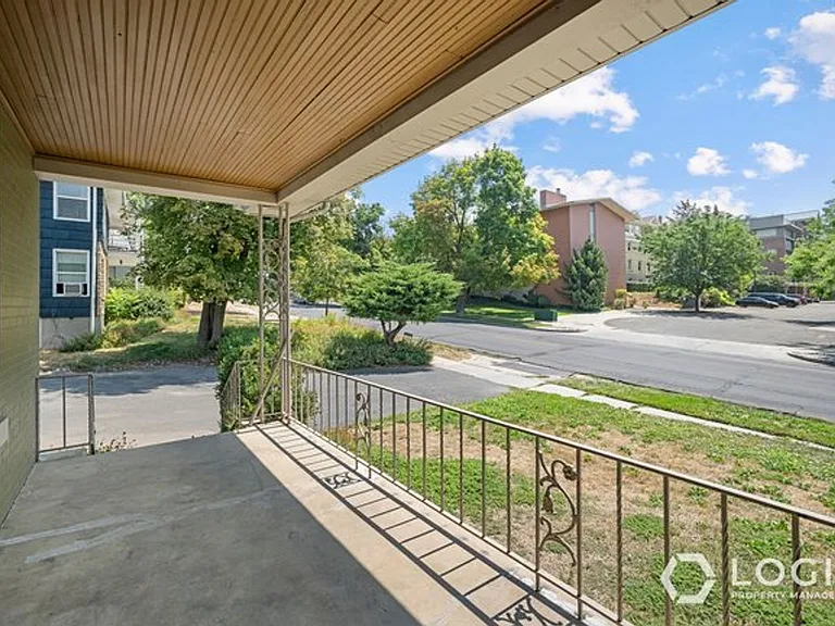1245 E 1700 S #1245 E 1700 S — Photo 2