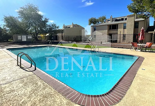 3750 N Country Club Rd #6 Photo 1