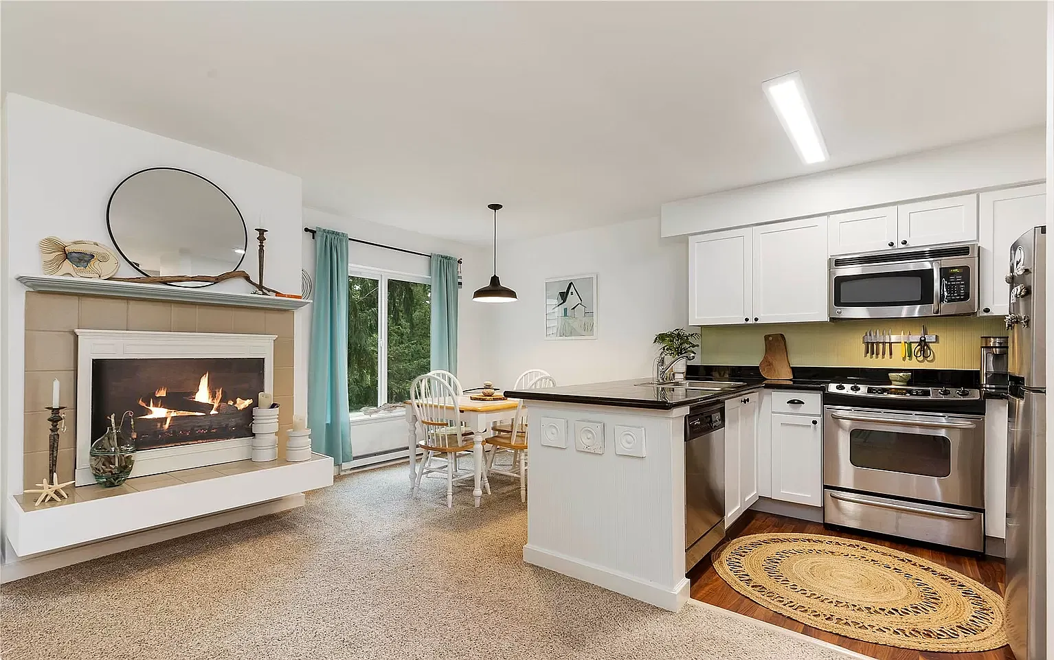 1 bed, 649 sqft, $1,889 — Photo 4