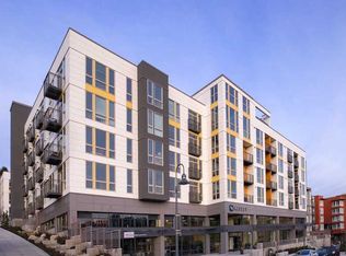 7513 SE 27th St #417, Mercer Island, WA 98040