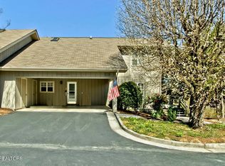 402 Chota View Trce, Loudon, TN 37774
