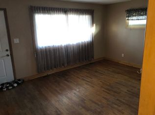 810 S Cottonwood St, McPherson, KS 67460