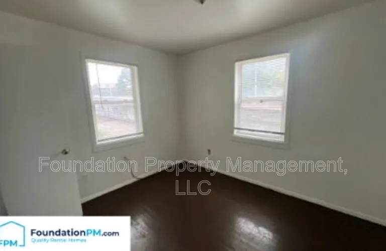 1277 Airways Blvd #2 — Photo 10