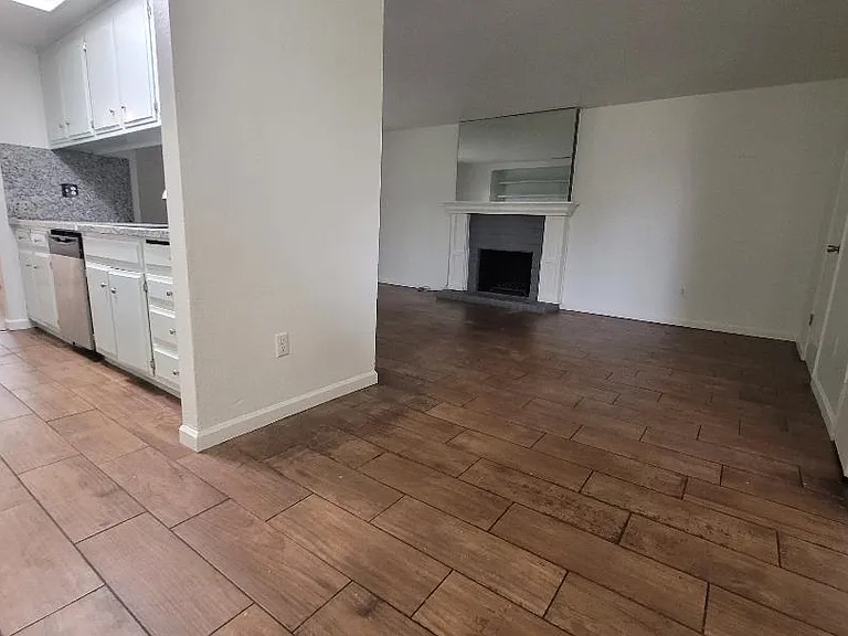 9017 Don Ave — Photo 5