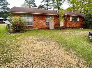 709 S Locu St, McComb, MS 39648
