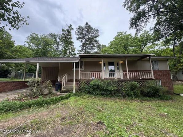 208 Santa Anita Dr, Starkville, MS 39759