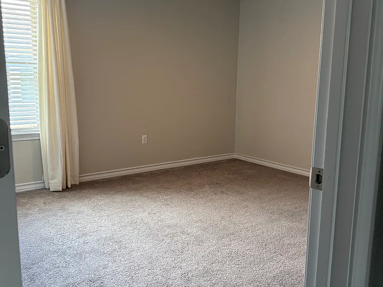 5908 Lehman Way — Photo 9