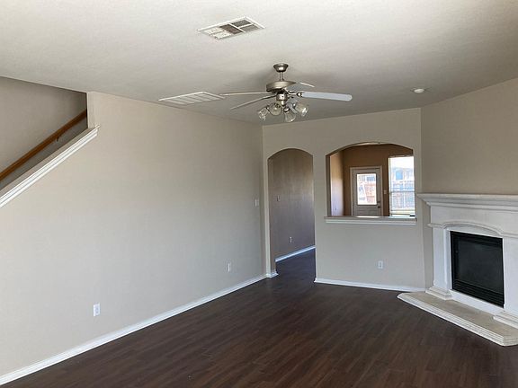 3rd image of 2125 Trina Dr
