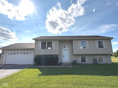 8876 N 500 W, Lake Village, IN, 46349